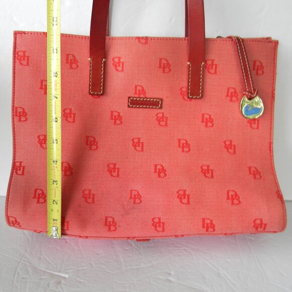 Dooney & Bourke Signature Shoulder MONOGRAM  Red LOGO E/W Leather/Canvas TOTE - Picture 5 of 11